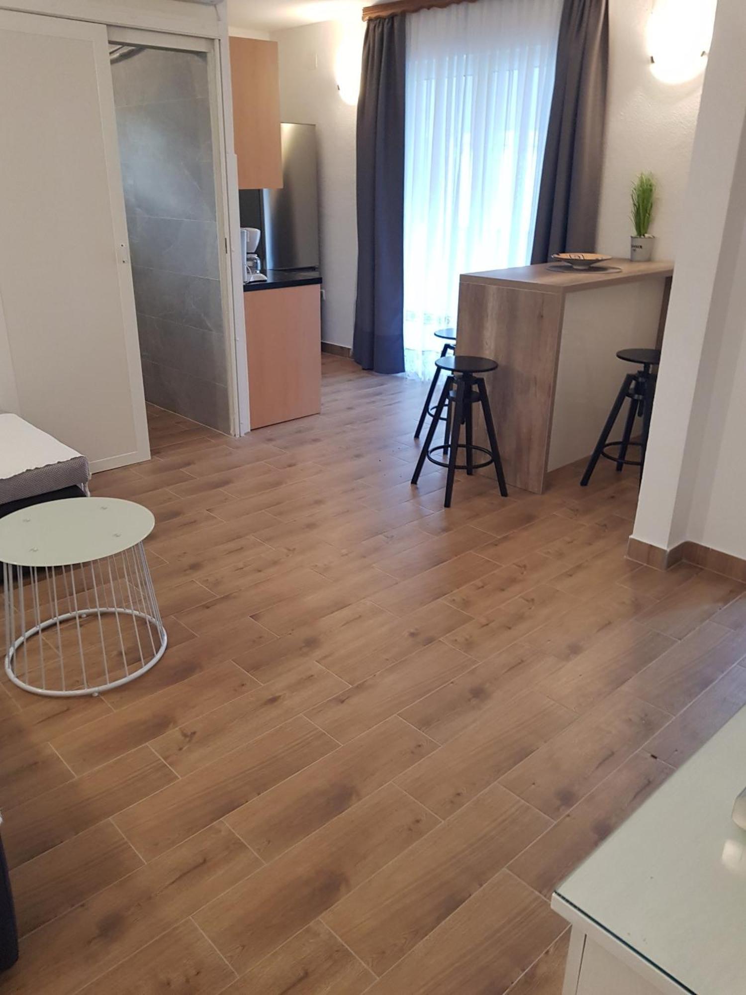 Apartments Mila 玛里纳 外观 照片